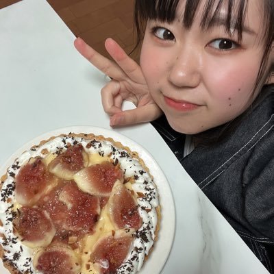 女優とモデルになりたいパティシエ