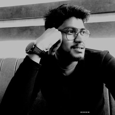 AyushYa63758403's profile picture. स्वतंत्र विचारों का पुरुष😍

सरकारी की तलाश में जीवन के बेहतरीन पलों को खोता भारतीय युवा #B.Ed ,BTC 🤞🍀
proactive socialist