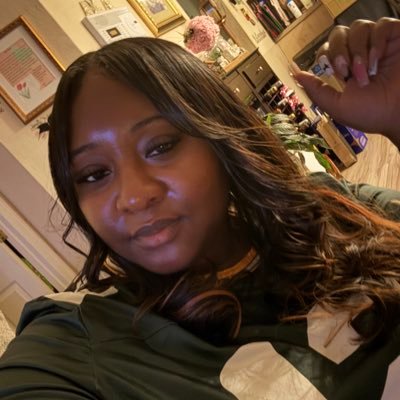 VSU Alumna 💙🧡| NSU Alumna🔰| Techie 💻|1908💖💚| Single Black Female Addicted to Retail 💝
