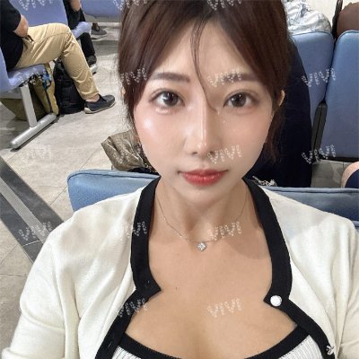 mingweivivi's profile picture. 可以叫我Vivi  
公司職員 貿易相關的啦
喜歡自己在家喝到微醺 然後好好睡覺
內心有丟丟好色  圈子小 想在這裡認識更多人
目標是在推特上約會100個男生
我的聯絡方式：https://t.co/I9ypO2HFcT
唯一生活號：@imohedet63