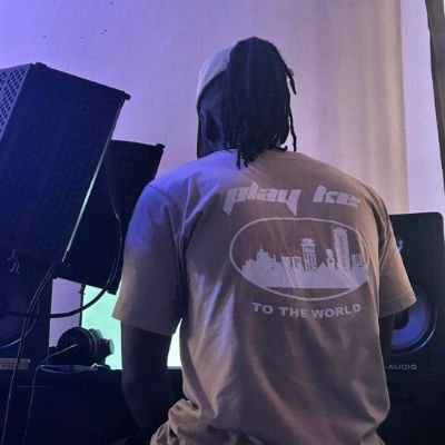 AmoOnthebeat's profile picture. Music Producer,Pianist,Musical coach and a passionate Sound Engineer