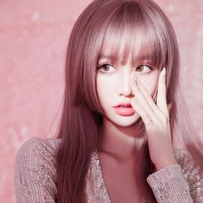 dmochnni193067's profile picture. 