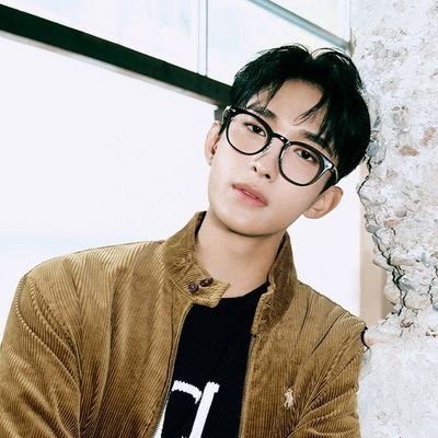 mwonyeom's profile picture. 🐈‍⬛  INFP