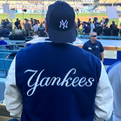 YANKEES BASEBALL is LIFE. Just Here for The Yankees 24/7/365. Diehard Yankee fan from the West Coast #repbx #arethesegoodseats