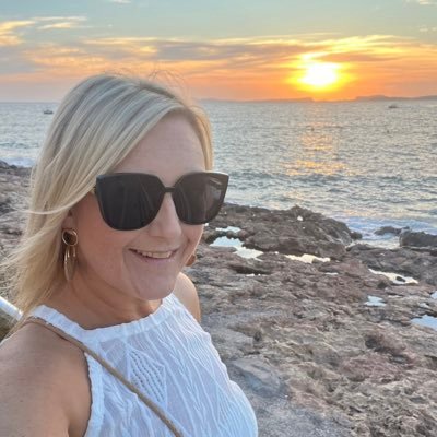 shazla27's profile picture. it's nice to be important but it's more important to be nice! (John Cassis) :-)