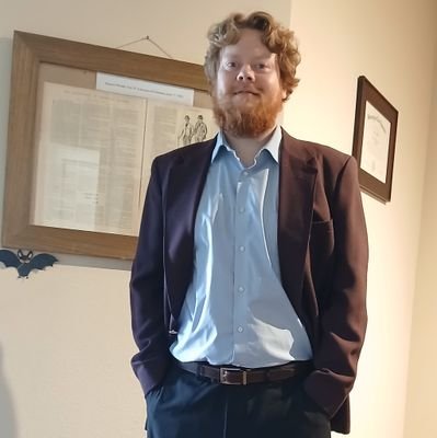 Catholic - Husband - Dad (x3) - Historian - Teacher - Thriller/Horror/SciFi Enthusiast