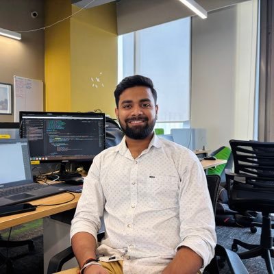SDE - 1 @geeksforgeeks Ex- SDE Intern at https://t.co/V1DapnIwso || Full Stack Developer 🚀 || MERN || Spring Boot || Java || Next.js