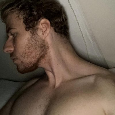 baaker_ttom's profile picture. ⬇️All my uncensored content & DMs faster • 6’6 bisexual • Personal Trainer