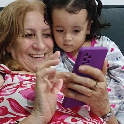 Pensionado, hincha del DIM y Abuelo de Alicia.