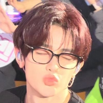 #제로베이스원 #장하오 #章昊 #트와이스 #ZEROBASEONE #ZB1 @ZB1_official