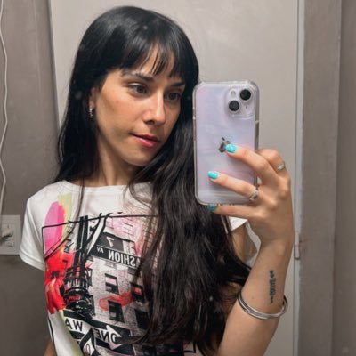 • Comunicadora Visual y Multimedial • Co Fundadora de @somosblend.ok • Marketing & Comunicación en http://@stromberg_tech • Feminista y Radical en Lucha 💚 🇦🇹