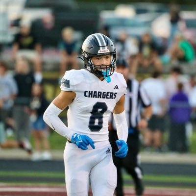 CORNER CANYON HIGH FOOTBALL || 165lbs || 6”2||SAFETY|| ||C/O 2025|| ||3.9 GPA ||Track|| 15.52 ||110 m hurdles|| ||track state finalist||