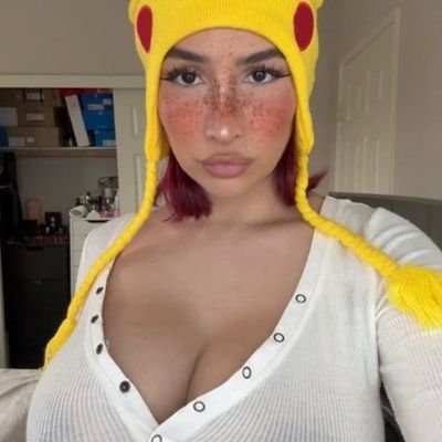 Prettybell1860's profile picture. 