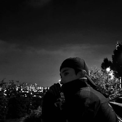 tknabixza's profile picture. oh, to experience these kind of love.