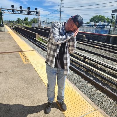 healthyfiend206's profile picture. ♒♏♌
UW ALUM🟣🟡
Sports Fiend, Health and Wellness fiend