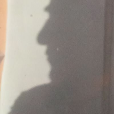 mutluluğun sırrı özgürlüktür,
özgürlüğün sırrı ise cesaret.