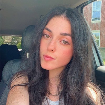 willowzadworny's profile picture. 🪐 explore the mundane imponderabilia