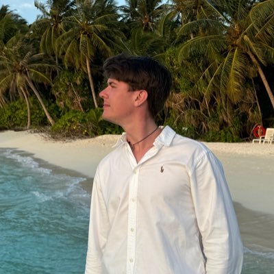 Investor @Acrobator, early stage VC firm | 5+ years in venture capital | ex-ops & finance @HubucHQ| Writing & talking about tech