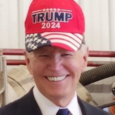 In God and the Constitution we trust! “Those who would give up freedoms for safety deserve neither.” USA USMC 🇺🇸 I follow back! #IFB Find Trump’s Posts Here!