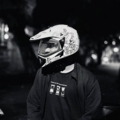 SMohanesh's profile picture. 50% idk
-------------
50% idc
-------------