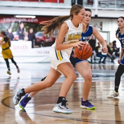 5’10 • SG/PF • Always 100 Dream 2028 E40 • Fort Wayne Hawks • #32 • 4.0 GPA • 10 PPG •
