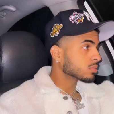 Thornton10Chase's profile picture. cmoney