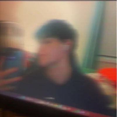 Twiinkerbellle's profile picture. 23