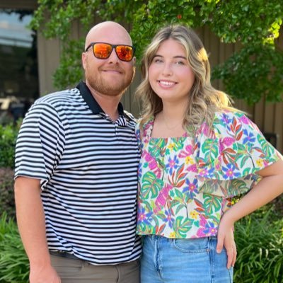 Dad to two beautiful girls | Softball Coach | God, Family, & Sports | #ChopOn #GoNoles #WWE☝🏼
