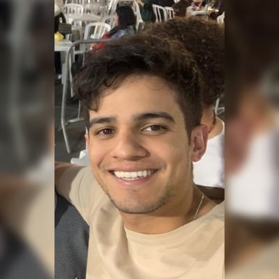 Apostador amador em jogo do bicho, BM&F, Tele Sena e afins. Rumo a patente Trader de Elite. Entusiasta da programação