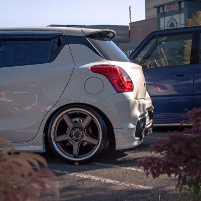 zsdw1i1fst_0315's profile picture. #zc33s