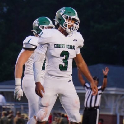 Christ school Class of 25’ 6’2” 220lbs OLB/DE/HB BP:330lbs, Squat:430lbs, power clean:295lbs, 4.5 40 yard dash, 35” vertical, contact info:252-412-7165