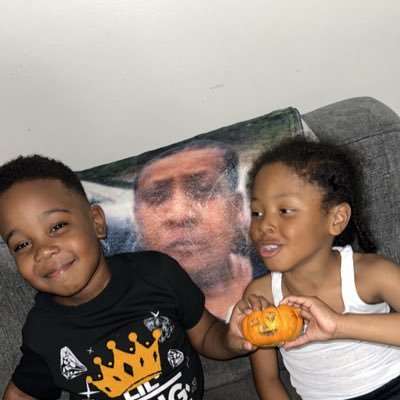 Long Live The Shit Popper Who Leave 💩 everywhere #DoggyyWorld #ForeverGizzle ..A Humble Gangster 🖤 Long Live Ma Dukes Shìt 4L4E 💜🤍 Ion Fuck With Niggas 🤝🏾