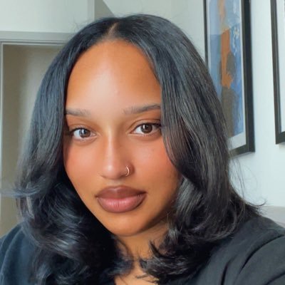 Marketer creating cool thangs ✨👸🏽 | Doula | self care | v pro-mind your business