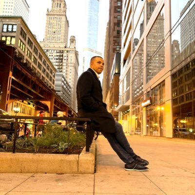 manuelf80's profile picture. Abogado, en Especialización de marketing politico y estrategias de campaña, 101% Uribista solo por la derecha Hincha de @nacionaloficial 💚⚪