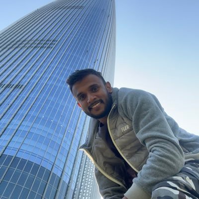 samithrdn's profile picture. 