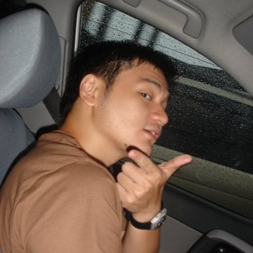 maxechua's profile picture. 