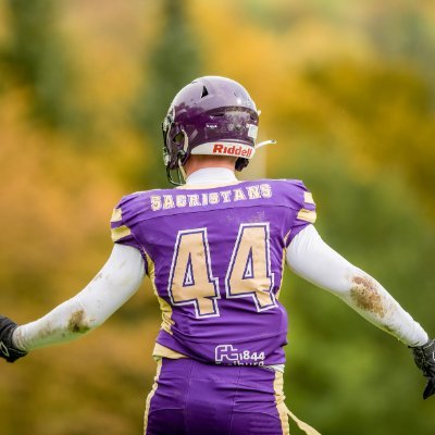 All-State RB/TE/(LS), captain || c/o 27 || 🏈 🏃|| 6,0ft || 200lbs ||waldvogellars19@gmail.com||deadlift 465 lbs || bench 300 ||4.4 shuttle
NCAA ID: 2404267148