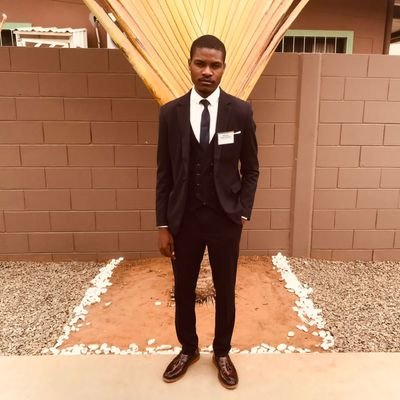 FlvioJn20071804's profile picture. é normal ser incomum com quem nada em comum tem connosco.