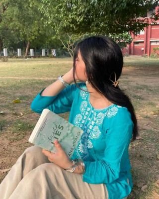 Pihu155jk's profile picture. 💯💯💯💯💯Follow me and get follow back in 5 min 💯💯💯💯💯