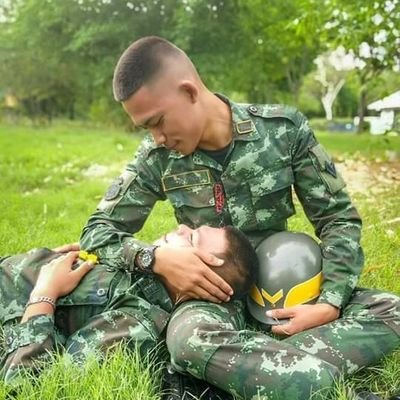 ฝากกดไลค์ กดติดตาม และกดรีทวิต ให้กับโลก Bi ที่ 2 ของน้องหัวเกรียนด้วยนะครับ