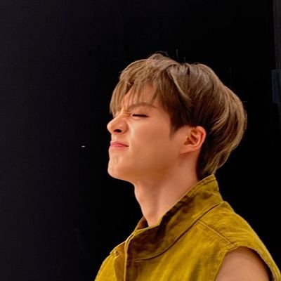 mulfand, tapi lebih ke nct💚
akun post kegajean🤘