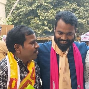 Say_kpverma's profile picture. Senior Assistant @ https://t.co/XAKslw1FaW      
                   पूर्वसचिव, हरदोई @ https://t.co/mGgNJUjCky                              Email- krishna.6539@up.gov.in