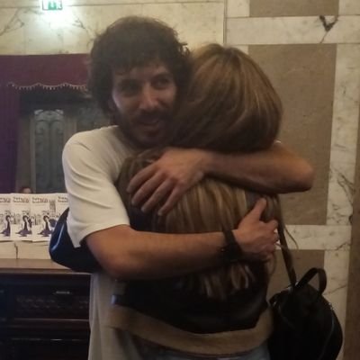 q4valespo_smile's profile picture. qui per i q4, valespo, niveo e pier❤️

ma a volte parlo anche di doc e amici in generale✨
Tuitter Gheng Beng