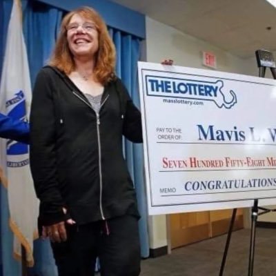 I Won A Lottery Of $758.7 million And I Am Giving $10,000 Out to my first 300 followers DM (Mavis I FOLLOWED)