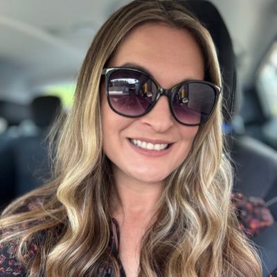 missamandarae27's profile picture. 