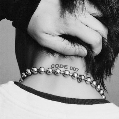 marklee0826's profile picture. 𝐎𝐧𝐥𝐲𝟏𝟐𝟕 #mark #doyoung