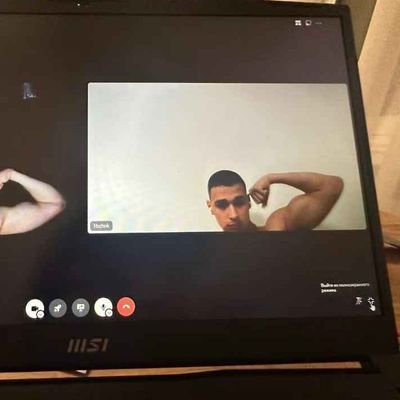 Gr33k10's profile picture. 0_0