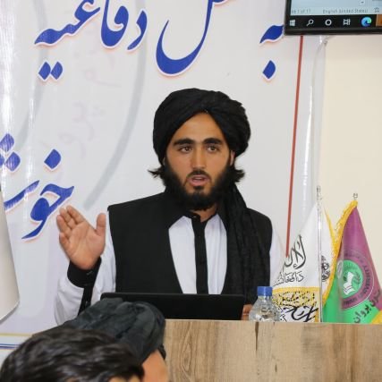 دچاپلوسي هنرمو زده نګرو
ځکه آباد ښار کي برباد کرځو