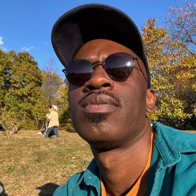 wsly_dzr's profile picture. aspiring troll account. he/him.