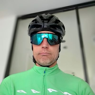 coureur op fietspensioen / koersfan in hart en nieren / toogpraat / cycling